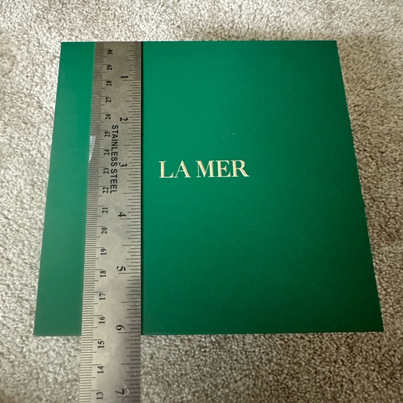 LA MER Gift Box - Picture 4 of 4